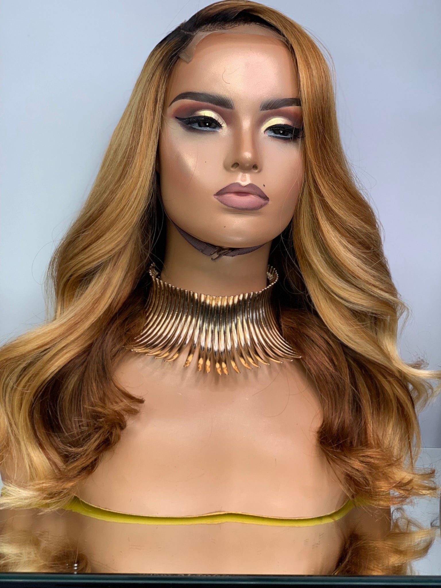 Brazilian wavy 16-inch swiss closure unit