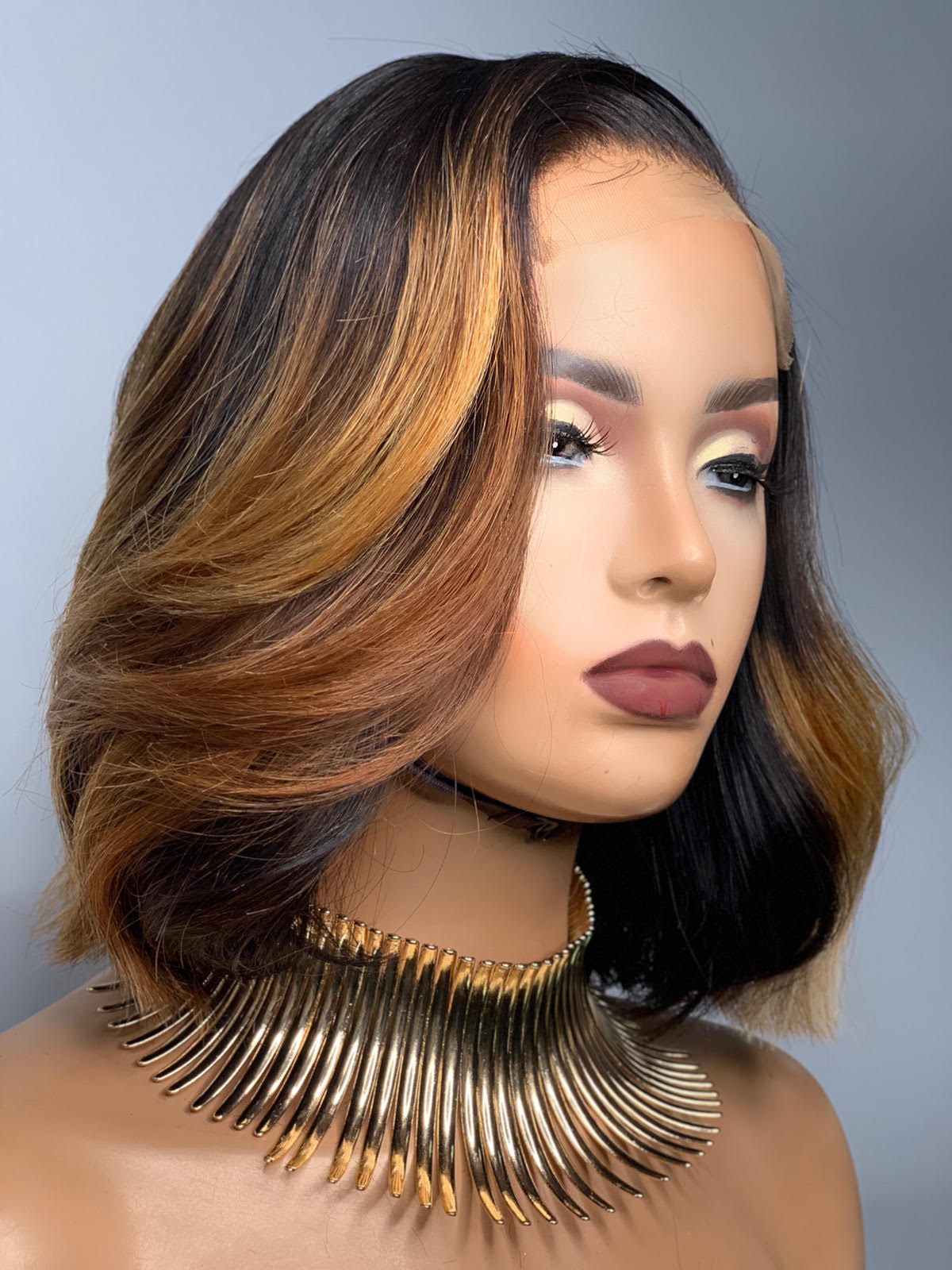 Low-maintenance glueless bob wig for a realistic, effortless style.